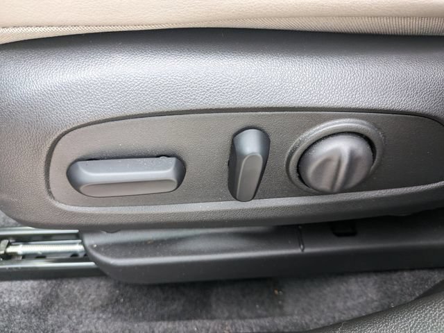 Used 2024 Buick Envista Avenir FWD image 21
