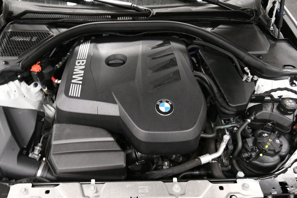 Used 2025 BMW 330i xDrive Sedan image 34