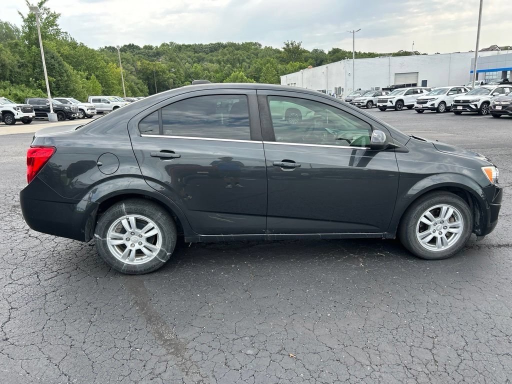 Used 2015 Chevrolet Sonic LT FWD image 4