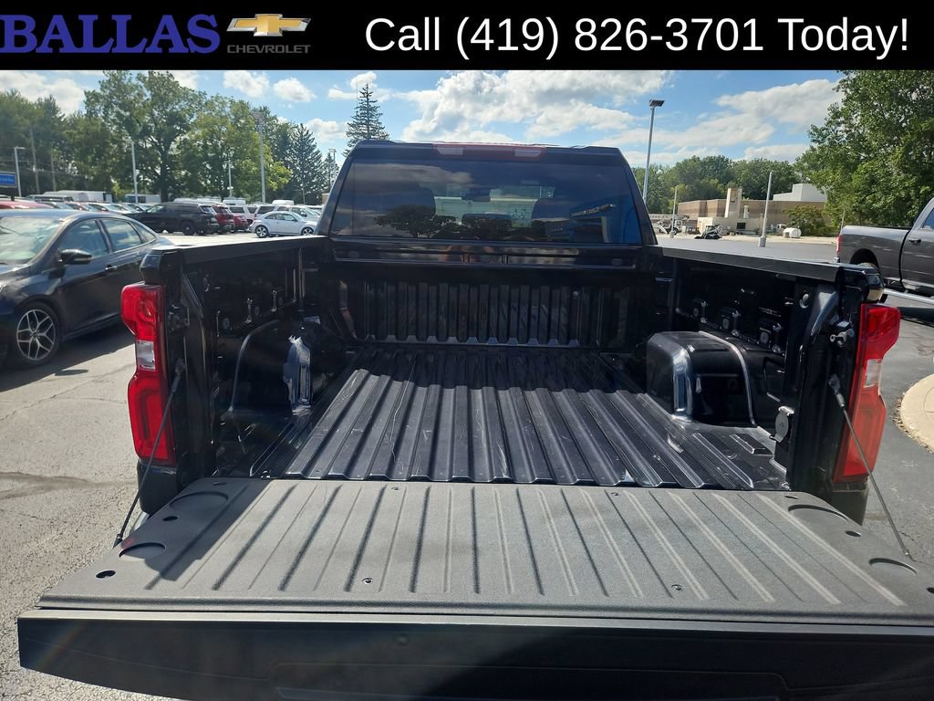 Certified 2023 Chevrolet Silverado 1500 RST w/ Z71 Off-Road Package AWD/4WD image 23