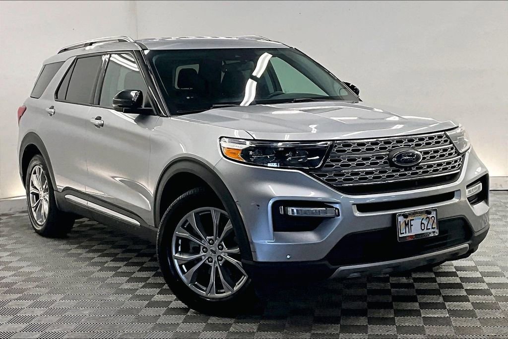 Used 2022 Ford Explorer Limited w/ Equipment Group 301A image 11