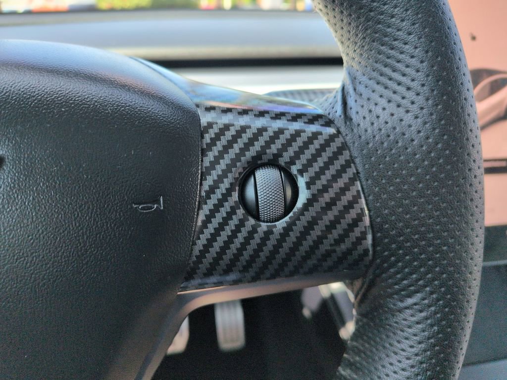 Used 2022 Tesla Model Y Performance image 20