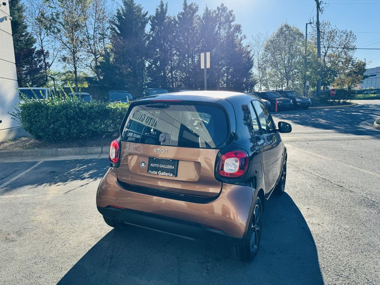 Used 2016 smart fortwo passion RWD image 18
