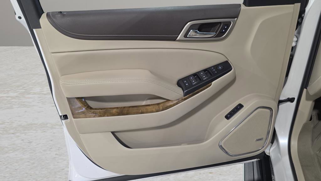 Used 2016 GMC Yukon Denali w/ Open Road Package image 9