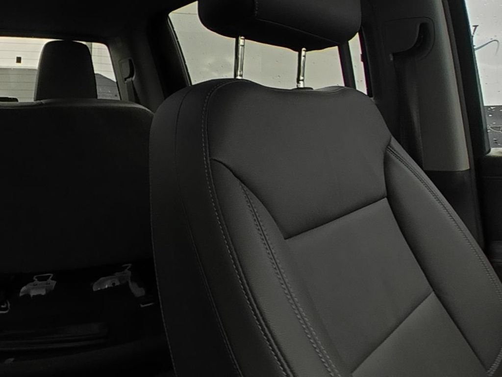 Used 2019 Chevrolet Silverado 1500 RST w/ All-Star Edition AWD/4WD image 11