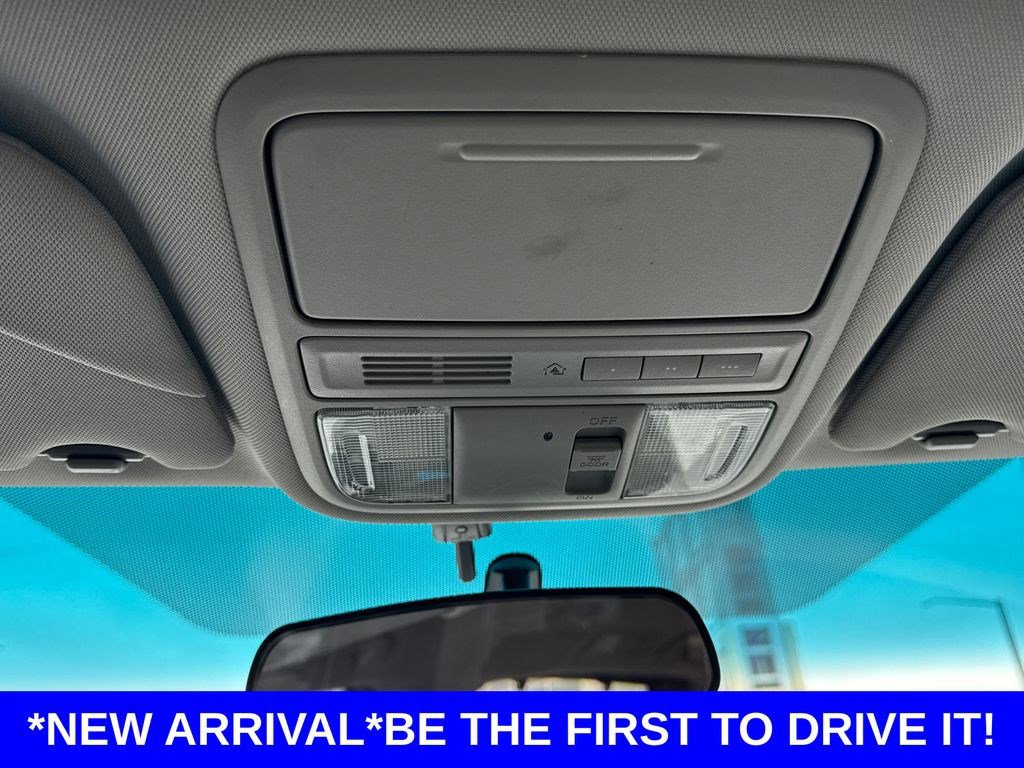 Used 2011 Honda Odyssey EX image 30