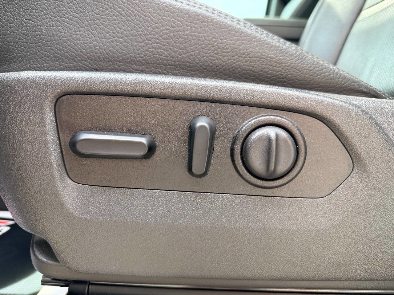 Used 2020 GMC Sierra 2500 Denali w/ Denali Ultimate Package image 24