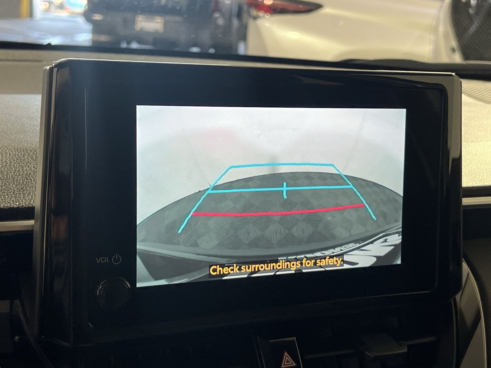 Used 2025 Toyota Corolla Cross LE FWD image 19