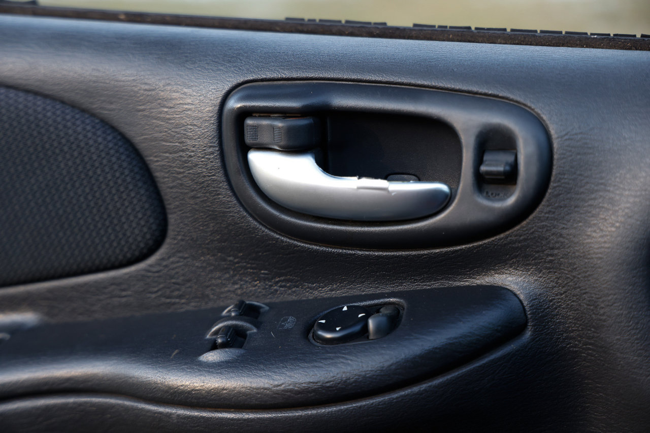 Used 2003 Dodge Neon image 36