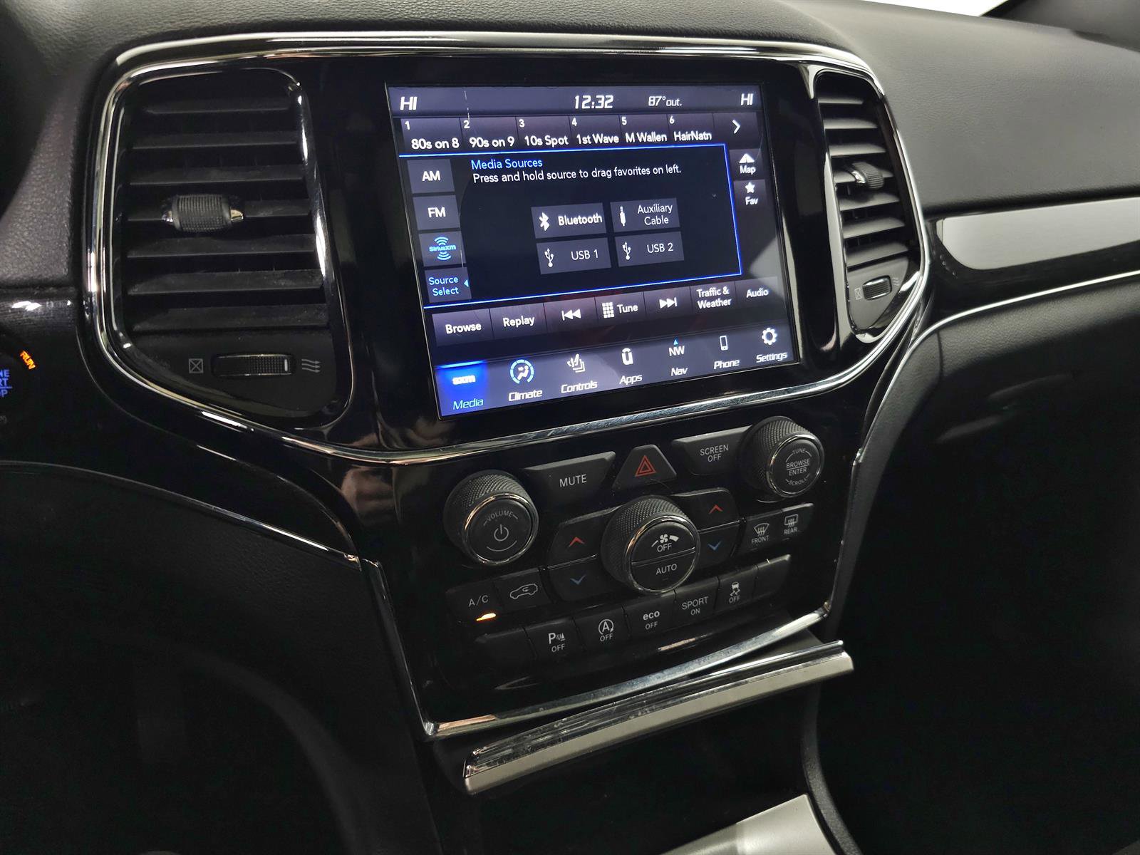 Used 2020 Jeep Grand Cherokee Trailhawk AWD/4WD image 21