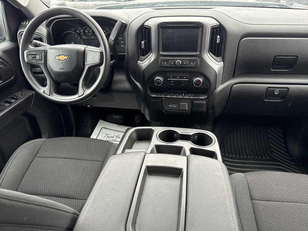 Used 2021 Chevrolet Silverado 1500 Custom image 10