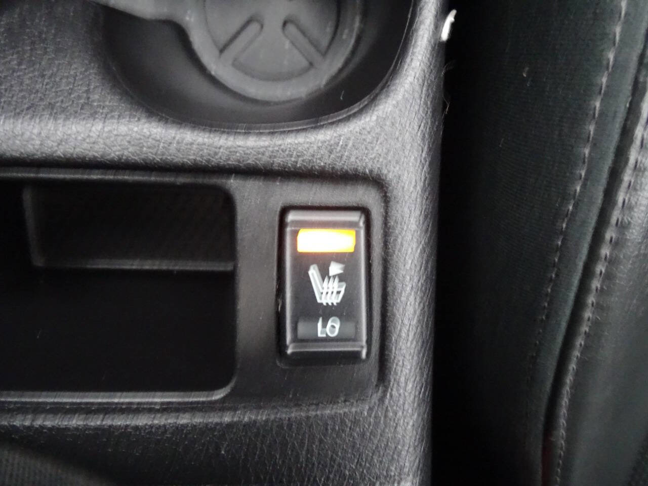 Used 2014 Nissan Rogue SL image 30