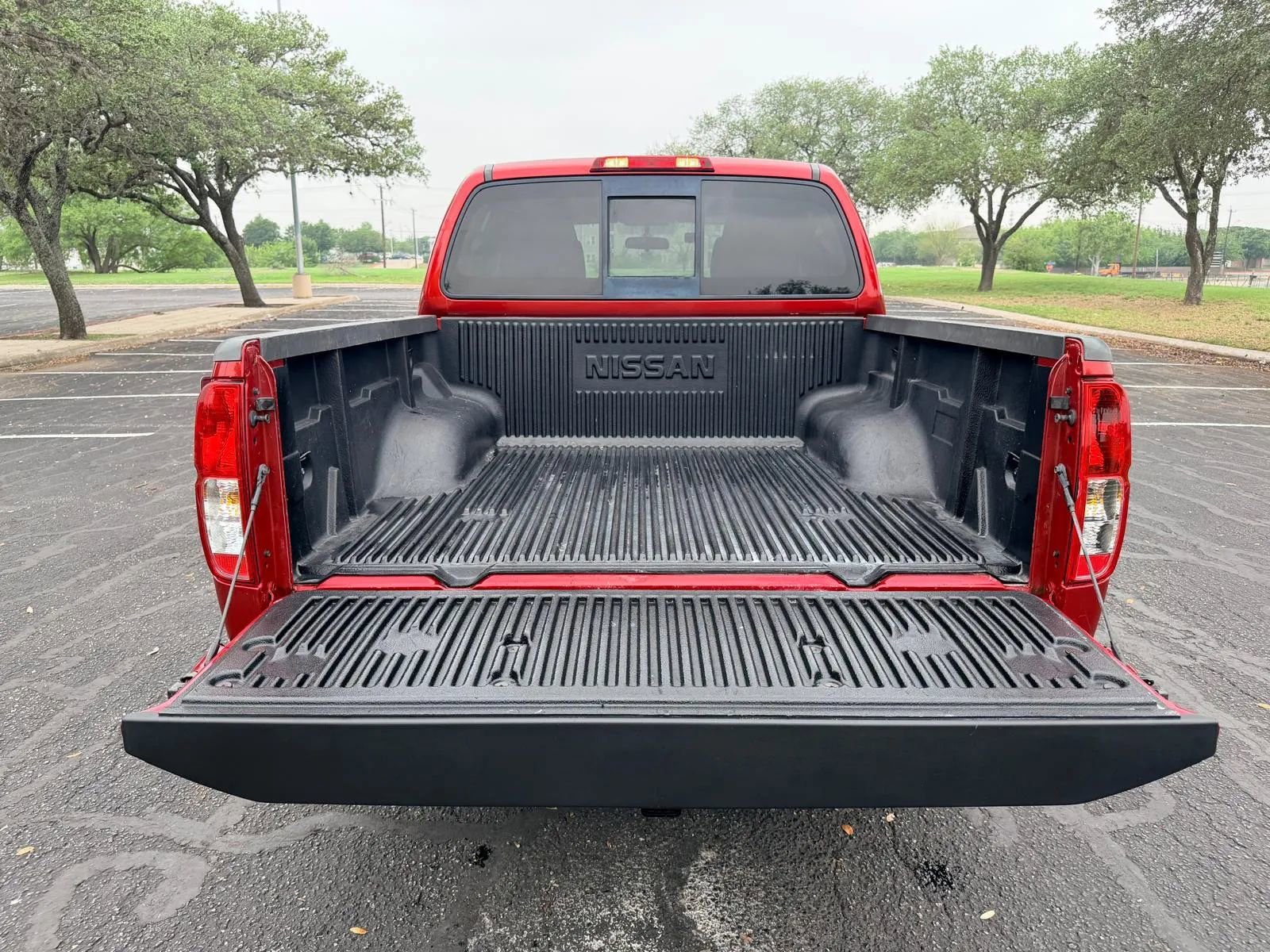 Used 2016 Nissan Frontier Desert Runner RWD image 7