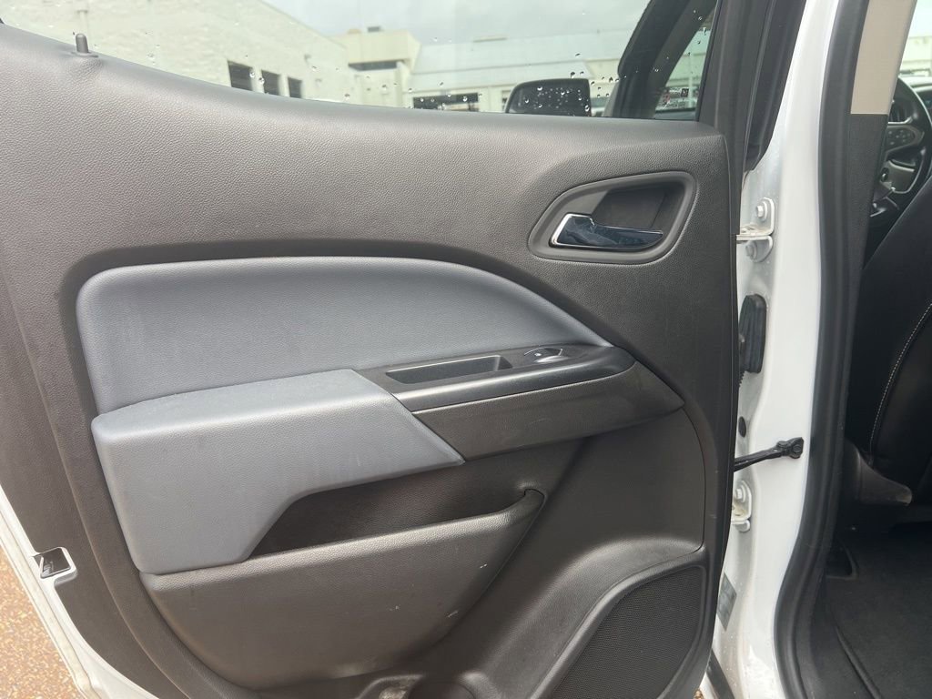 Used 2017 Chevrolet Colorado Z71 image 43