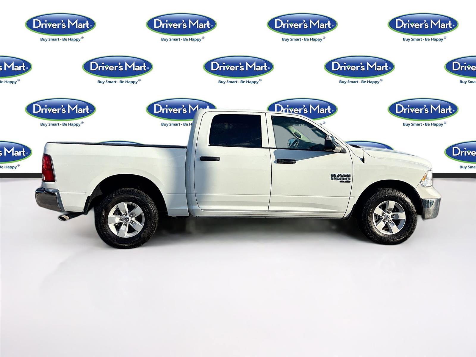 Used 2022 RAM 1500 Tradesman w/ Chrome Appearance Group image 9