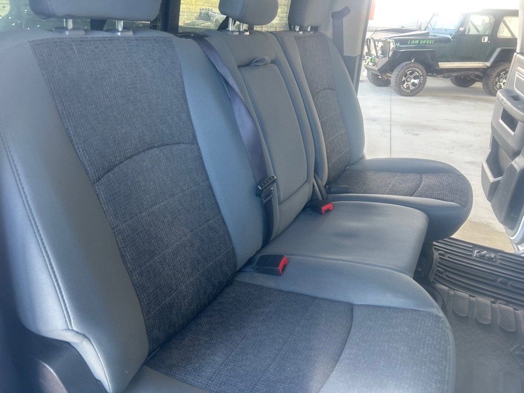 Used 2015 RAM 1500 Classic SLT image 19