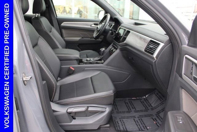 Used 2022 Volkswagen Atlas Cross Sport SE w/ Panoramic Sunroof Package image 21