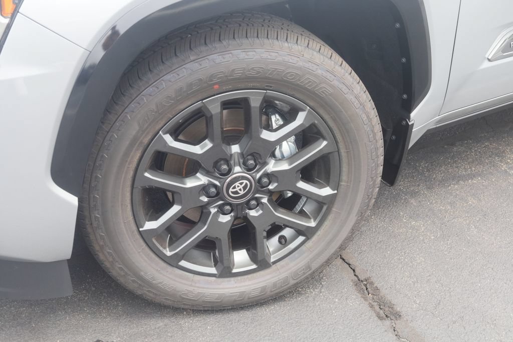 New 2026 Toyota Sequoia Platinum AWD/4WD image 17