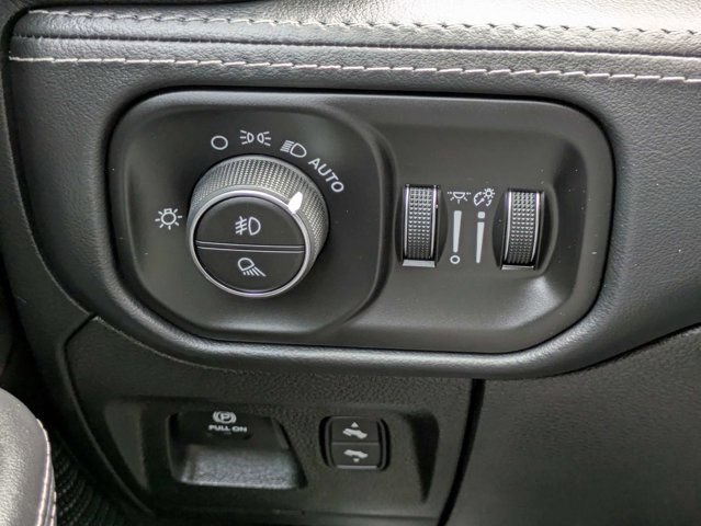 Used 2022 RAM 1500 TRX w/ TRX Level 1 Equipment Group AWD/4WD image 24