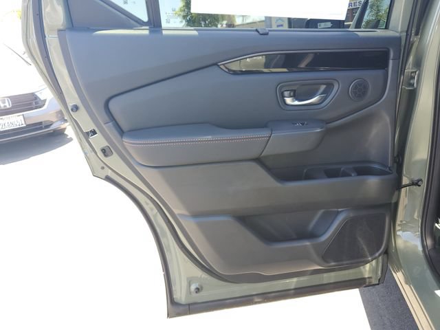 New 2026 Honda Pilot TrailSport image 17