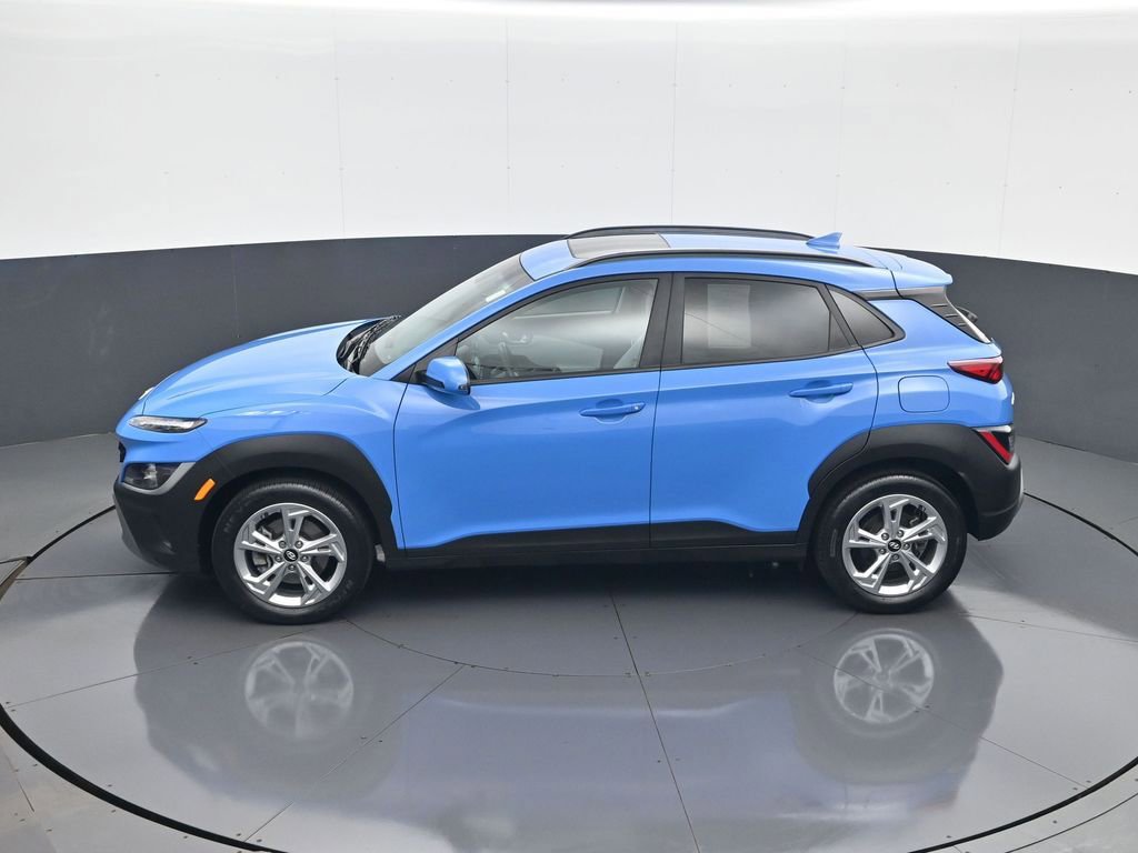 Certified 2022 Hyundai Kona SEL w/ Convenience Package AWD/4WD image 20