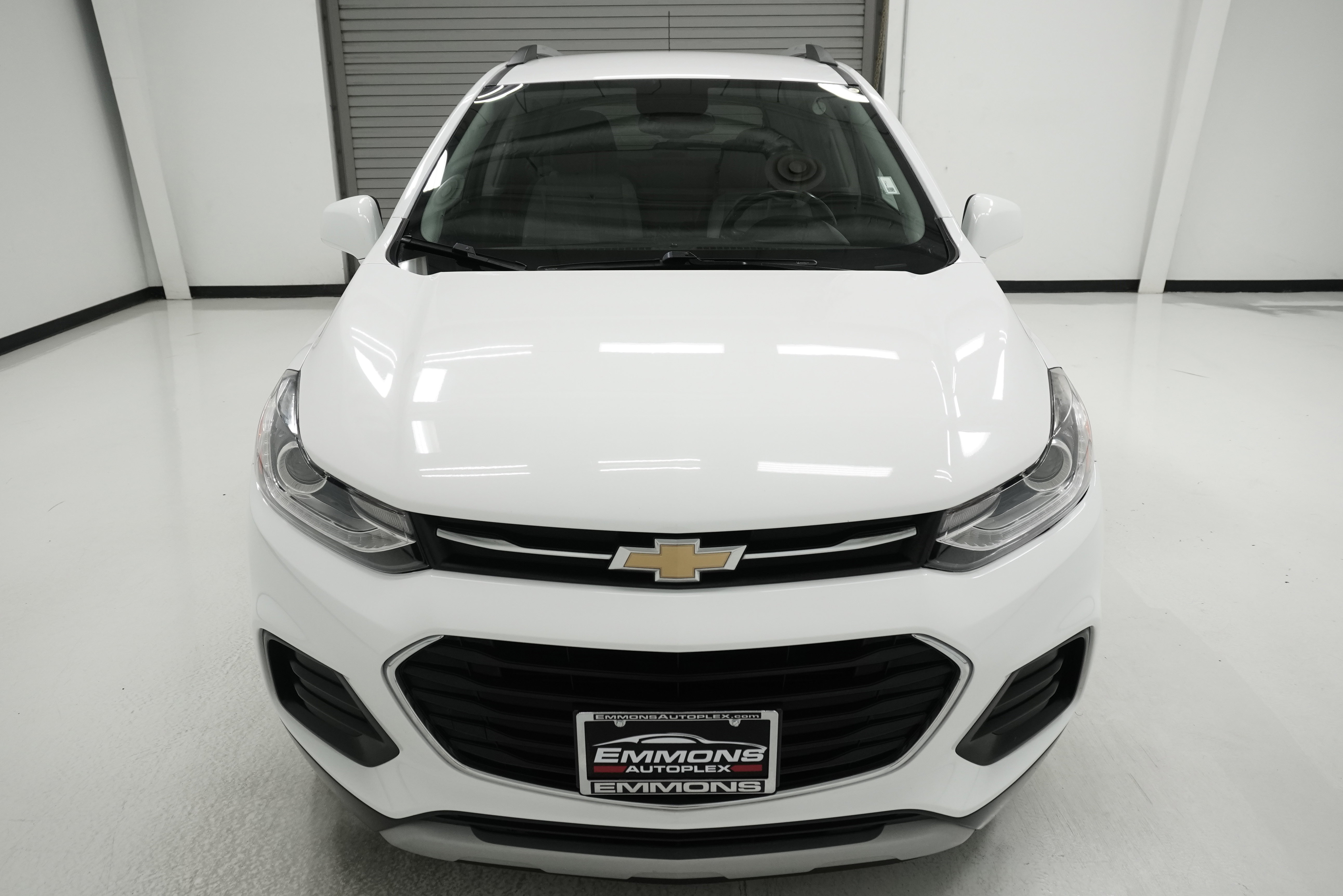 Used 2020 Chevrolet Trax LT w/ LT Convenience Package image 2