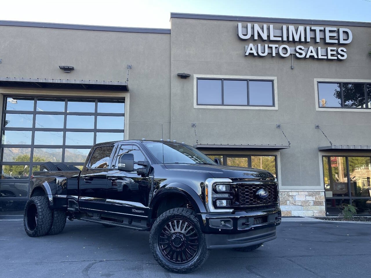 Used 2026 Ford F450 Lariat w/ Lariat Premium Package AWD/4WD image 16