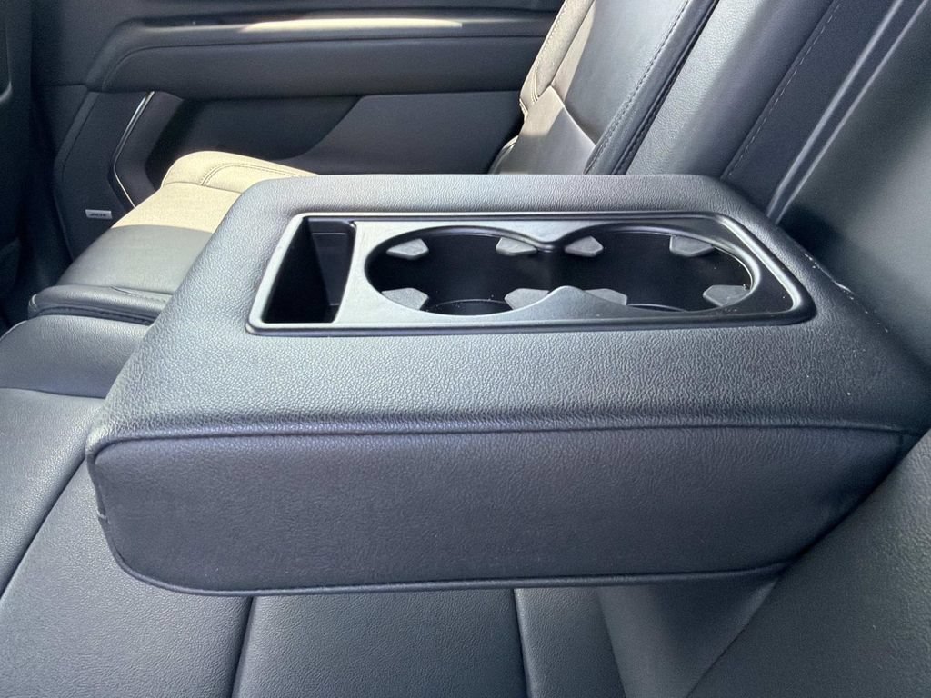 Used 2023 Chevrolet Tahoe LT AWD/4WD image 19