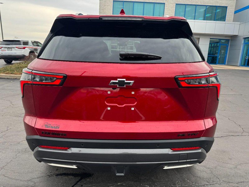 New 2026 Chevrolet Equinox ACTIV image 4