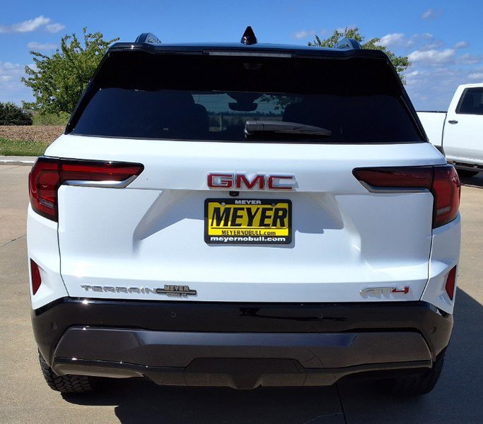 New 2026 GMC Terrain AT4 w/ Convenience Package III AWD/4WD image 7