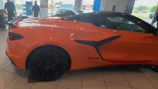 Used 2023 Chevrolet Corvette Z06 image 8