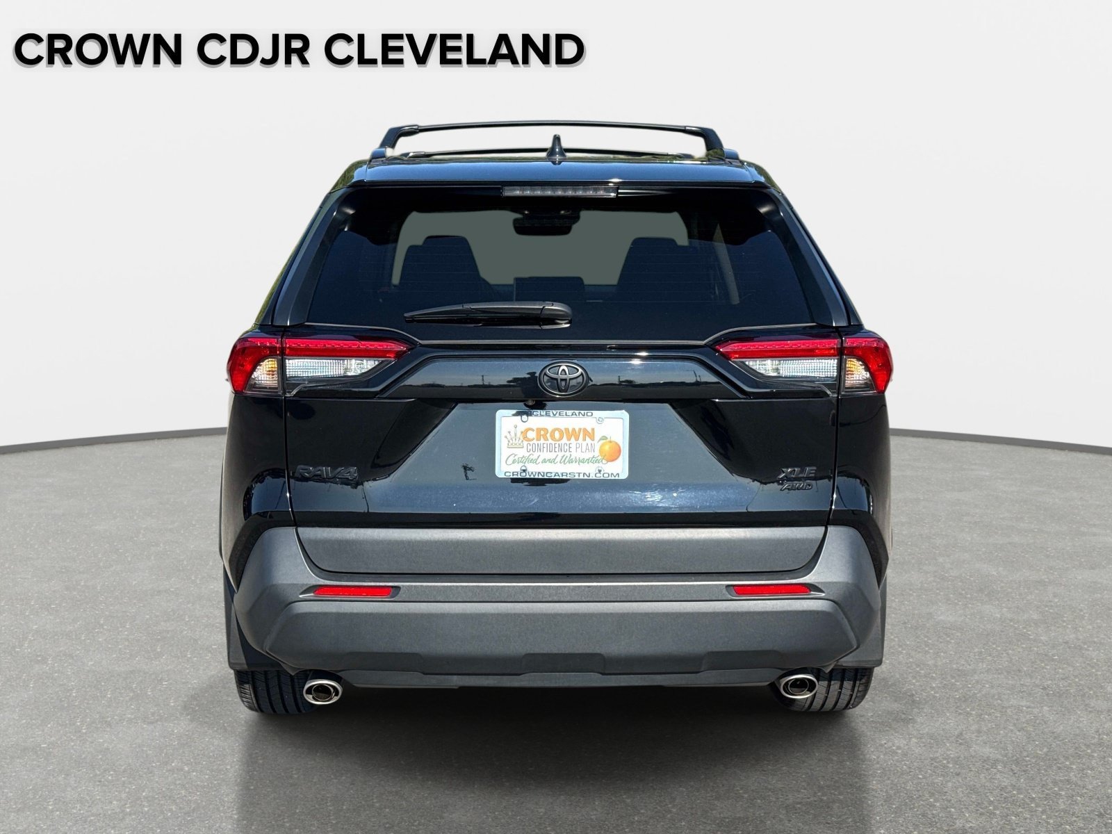 Used 2025 Toyota RAV4 XLE Premium w/ Weather Package AWD/4WD image 6