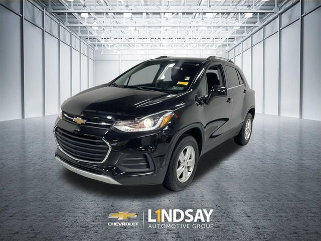 Used 2020 Chevrolet Trax LT w/ LT Convenience Package image 1