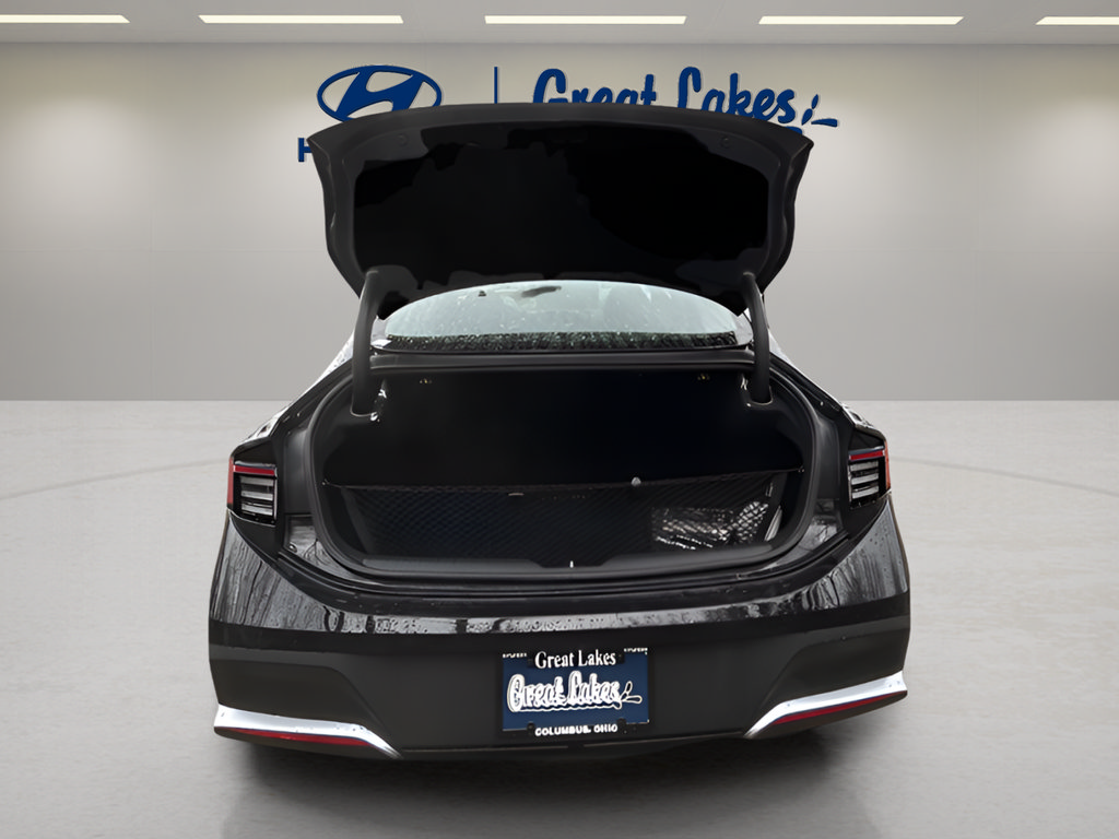 Used 2026 Hyundai Sonata SE FWD image 9