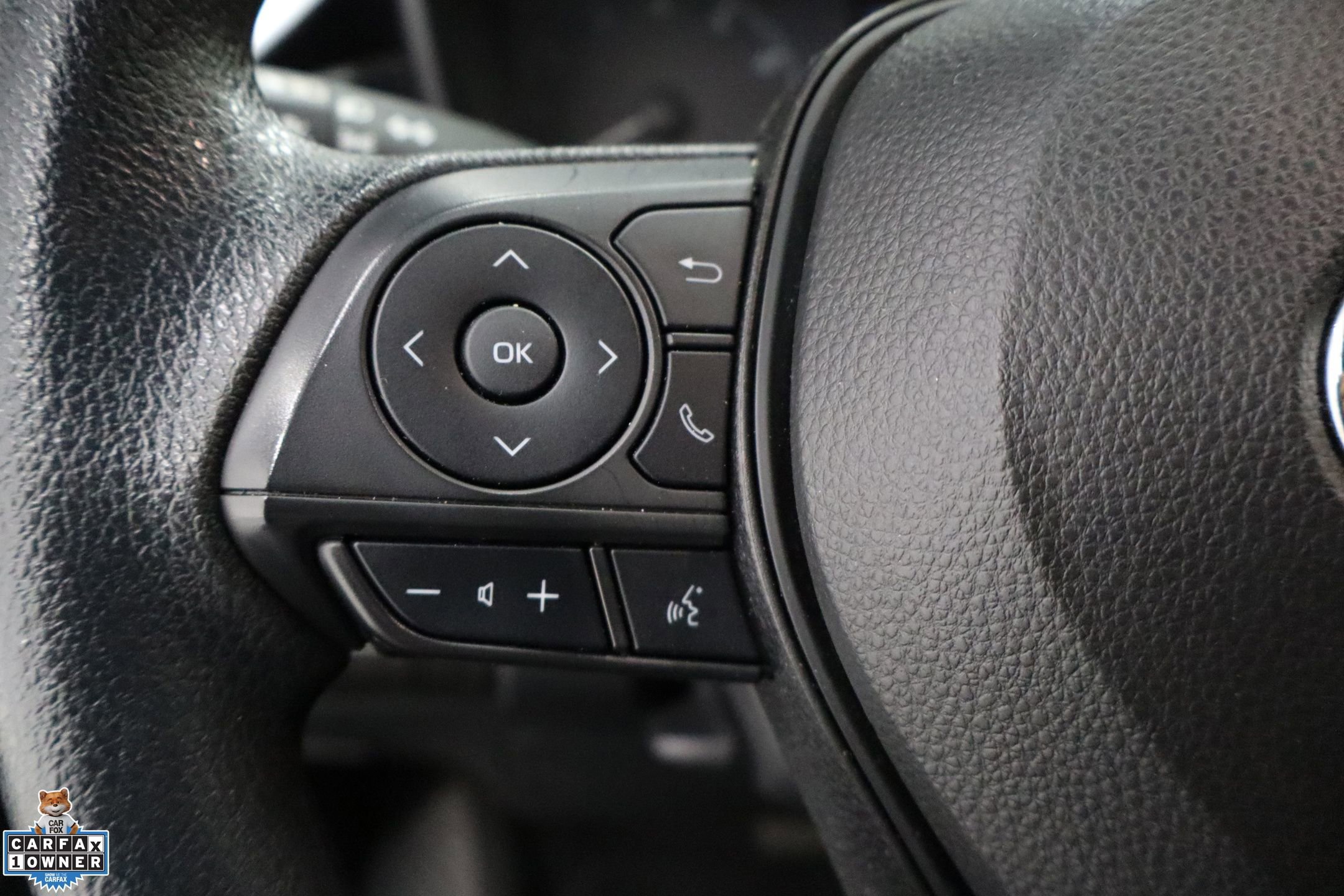 Used 2023 Toyota Corolla LE FWD image 17