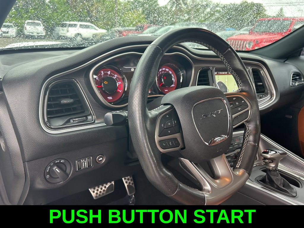 Used 2019 Dodge Challenger SRT Hellcat RWD image 12