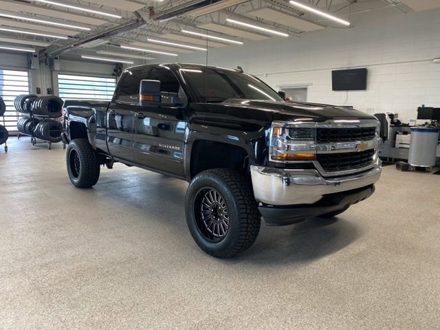 Used 2019 Chevrolet Silverado 1500 LT image 3