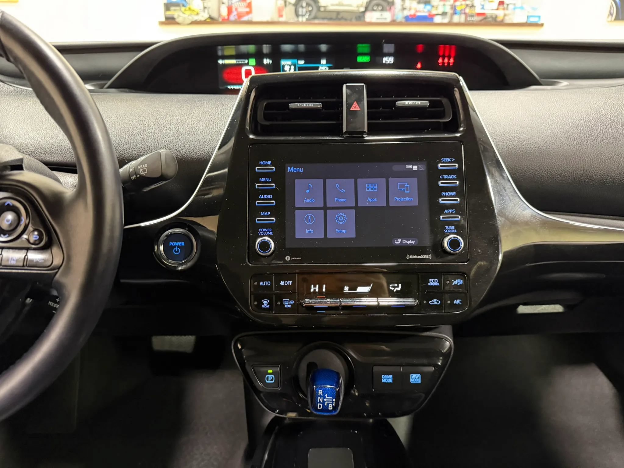 Used 2022 Toyota Prius XLE AWD/4WD image 58