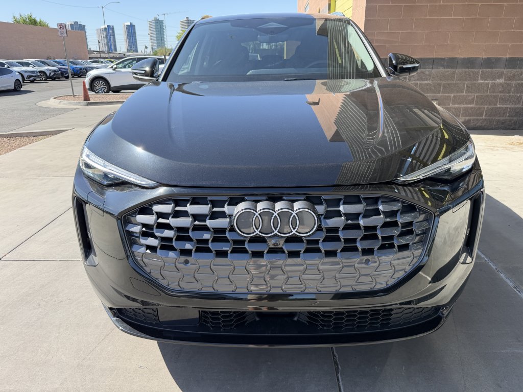 Used 2025 Audi Q5 Premium w/ Premium Plus AWD/4WD image 10