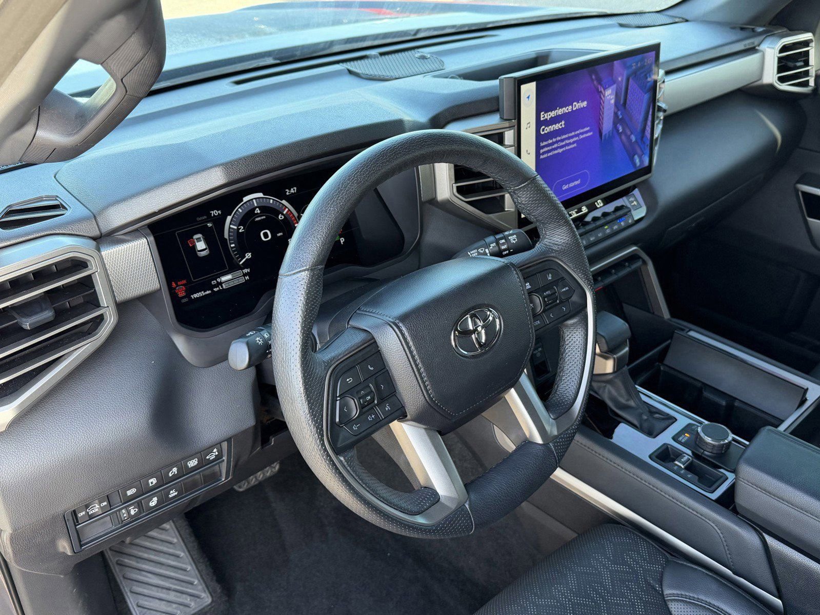 Used 2025 Toyota Sequoia Limited AWD/4WD image 22