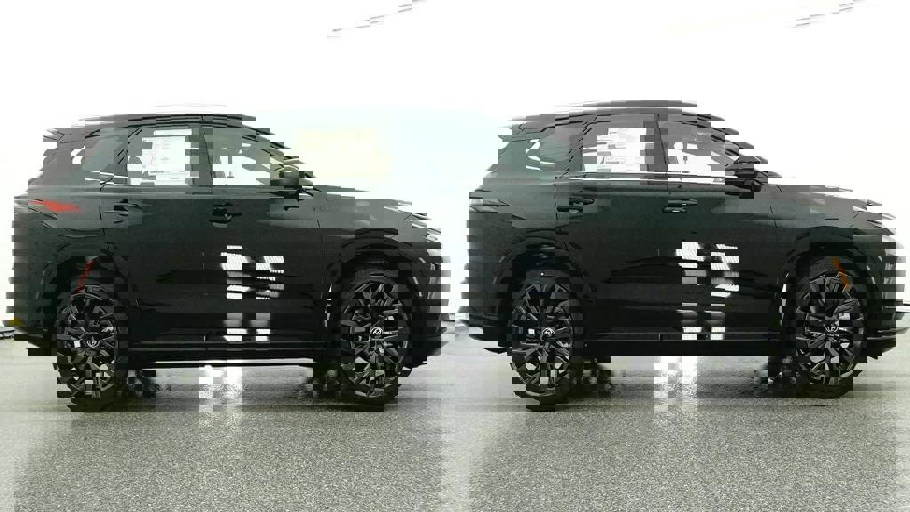 New 2026 Toyota Crown Signia image 27