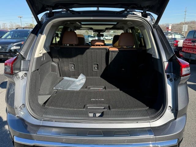 New 2026 Nissan Rogue Platinum w/ Platinum Premium Package image 17