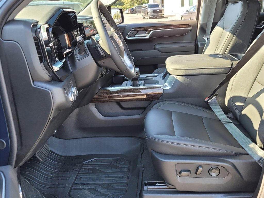 New 2026 GMC Sierra 1500 Elevation w/ Elevation Premium Package image 3