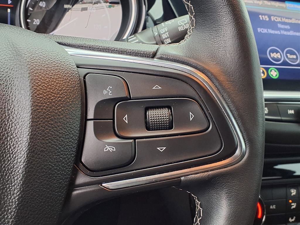 Used 2023 Buick Encore GX Preferred FWD image 16