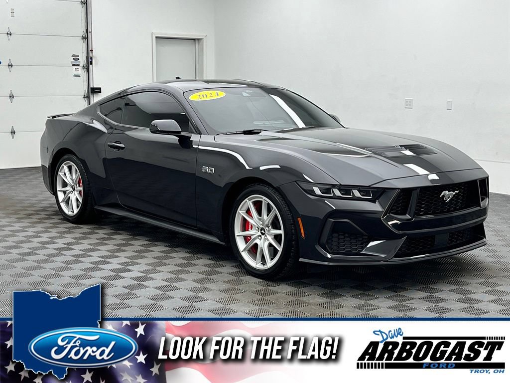 Used 2024 Ford Mustang GT Premium RWD image 1