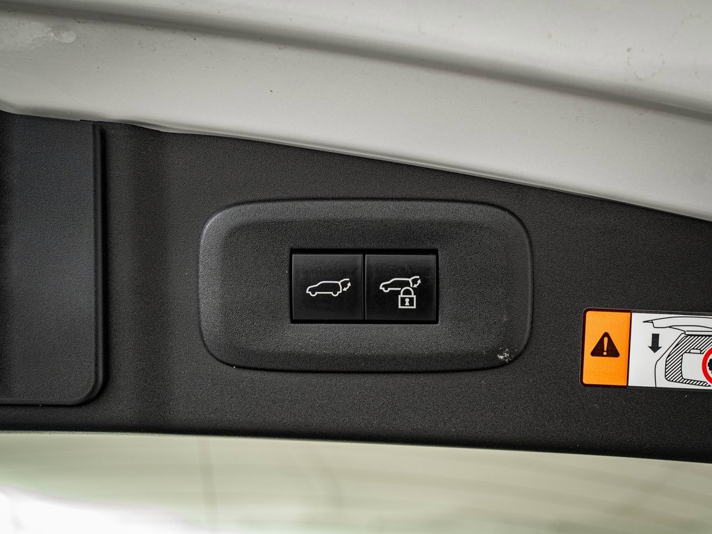 Certified 2023 Lexus RZ 450e Premium w/ Technology Package image 17