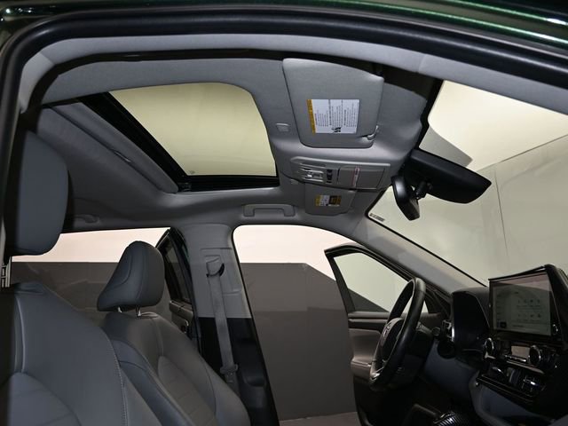 Certified 2023 Toyota Highlander XLE image 34