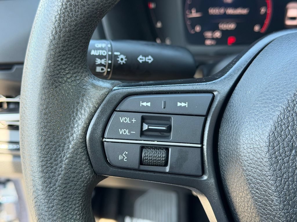 Used 2024 Honda Accord EX image 26