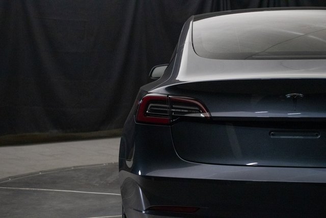 Used 2021 Tesla Model 3 Long Range image 12