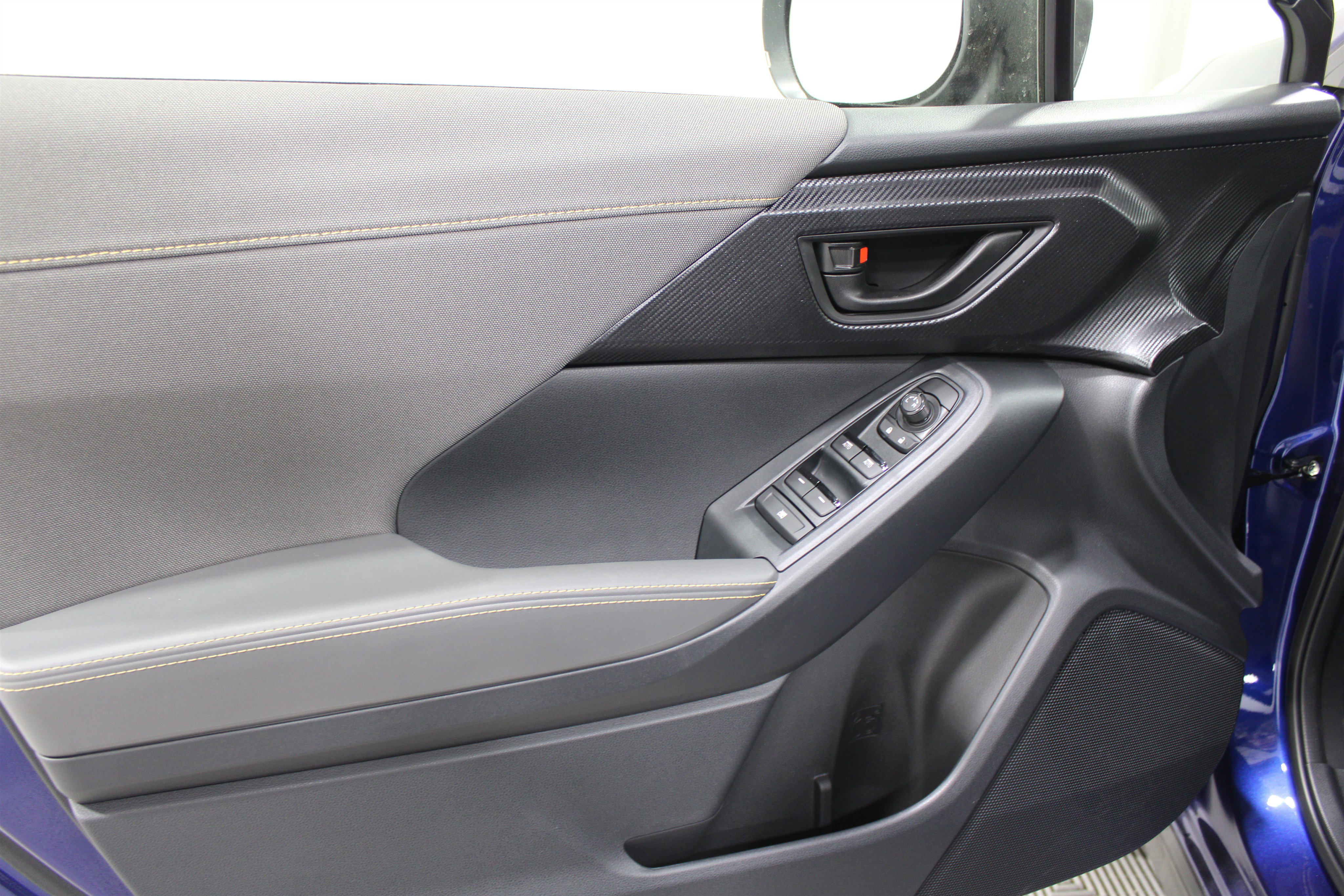 New 2026 Subaru Crosstrek 2.5i Sport w/ Crosstrek Mirror Package image 6